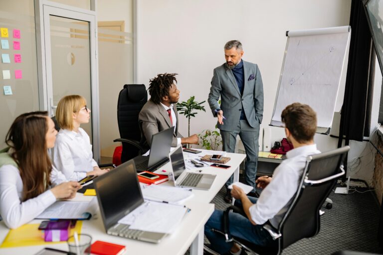 What Great People Systems Look Like at 500–1000 Employee Companies